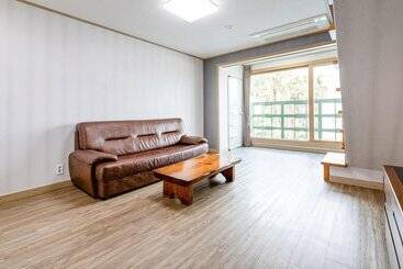 Jeju Badagreen Pension