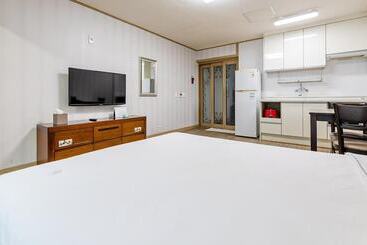 Jeju Badagreen Pension