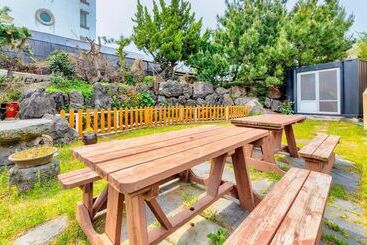 Jeju Badagreen Pension