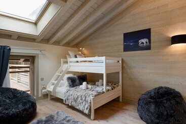 اقامتگاه Annapurna By Alpine Resorts