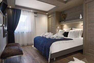 住所  Annapurna By Alpine Resorts