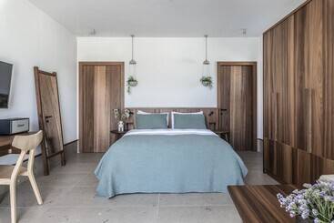 هتل Alero Seaside Skyros Resort