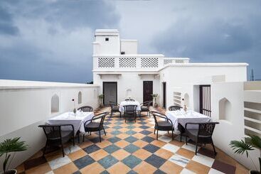 هتل Welcomheritage Badi Kothi