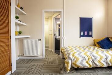 پانسیون Belmont Apartments And Rooms