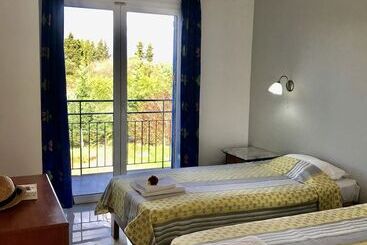 Banos Apartments And Swimming  Pool
