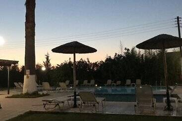 Banos Apartments And Swimming  Pool
