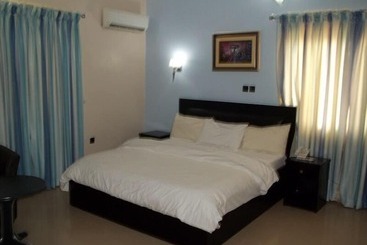 هتل Signature Grand