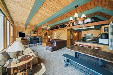 Cowlitz River Cabin