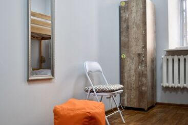 Hostel51