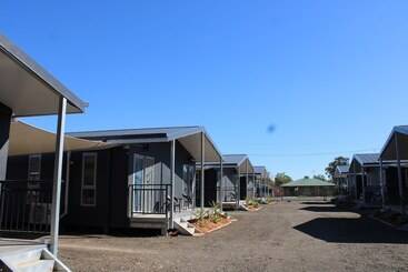 مُتل Sunshine Gardens Bourke Resort