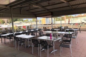 مُتل Sunshine Gardens Bourke Resort