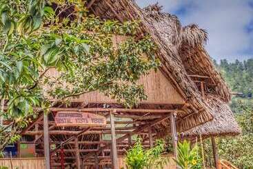 Vista Verde Lodge   Hostel