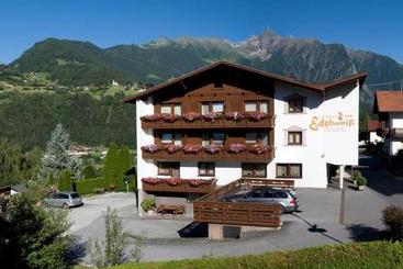 تختخواب و صبحانه Gästehaus Edelweiss