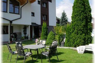 تختخواب و صبحانه Gästehaus Edelweiss