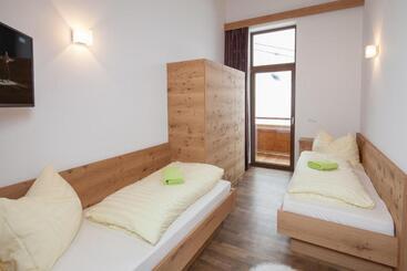 酒店 Berggasthof Hochzeigerhaus