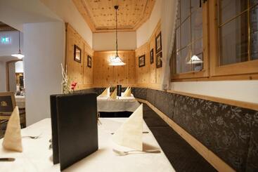 هتل Gasthof Zum Goldenen Löwen