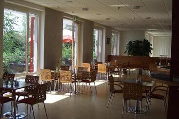 هتل Kolping Campus Krems