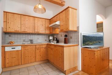 هتل Wellness Landhaus Parth