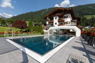 Olympia Relax Hotel Leonhard Stock