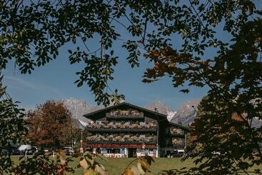 Seebichl Haus Am See Designhotel Kitzbühel