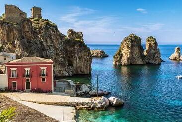 هتل Baglio Di Scopello