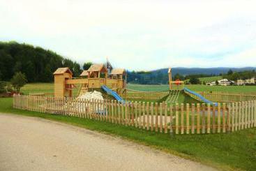 Kinderparadies Bachbauer
