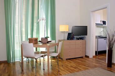 هتل Corso Italia Suites