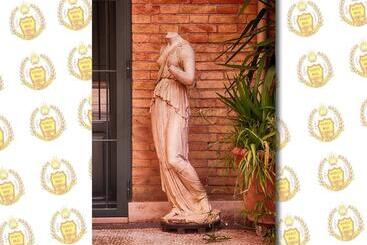 هتل Domus Real Cardello