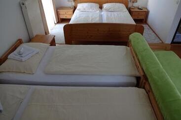 هتل & Hostel Sandwirt