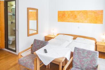 هتل & Hostel Sandwirt