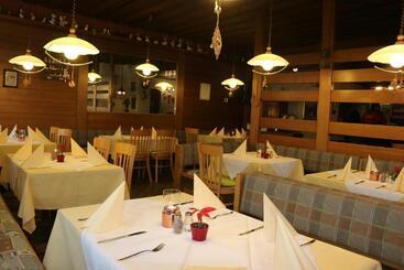 هتل Gasthof Weissenbach