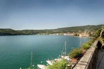 هتل Locanda Del Benaco