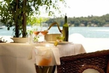 هتل Locanda Del Benaco