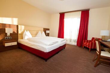 فندق Schönis Land