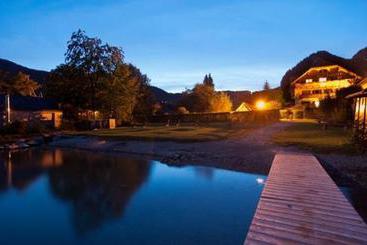 Отель Garni Wenglhof