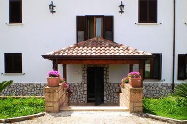 Agriturismo La Colombaia