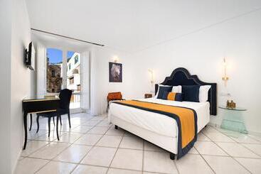 Amalfi Resort