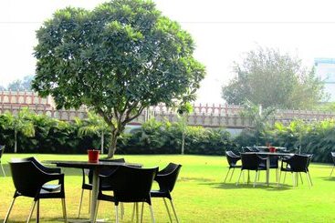 ホテル Aapno Ghar Resort & Amusement Park