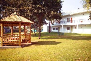 ホテル Aapno Ghar Resort & Amusement Park