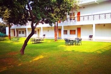 ホテル Aapno Ghar Resort & Amusement Park