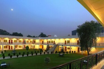 ホテル Aapno Ghar Resort & Amusement Park