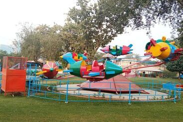 ホテル Aapno Ghar Resort & Amusement Park