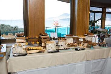 هتل Caribe   Garda Lake Collection