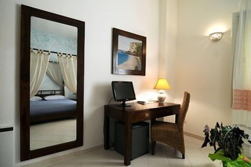 هتل Villa Cedrino