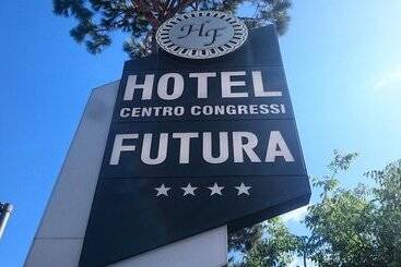 هتل Futura Centro Congressi