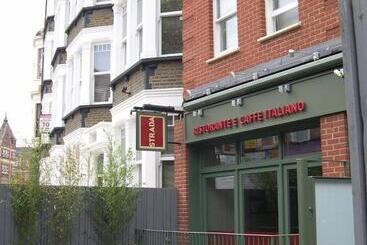 هتل Nox West Hampstead