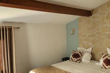Logis Hotel La Ferme