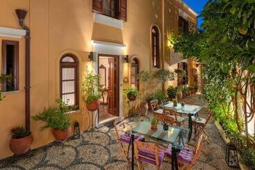 هتل Rodos Niohori Elite Suites Boutique