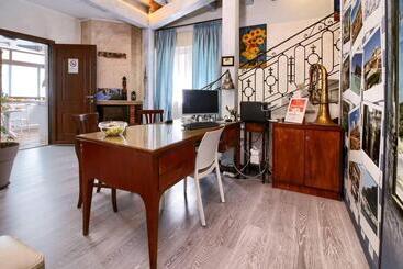 Kunesias B&b