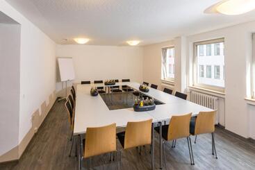 膳宿费 Djh Jugendgästehaus Adolph Kolping